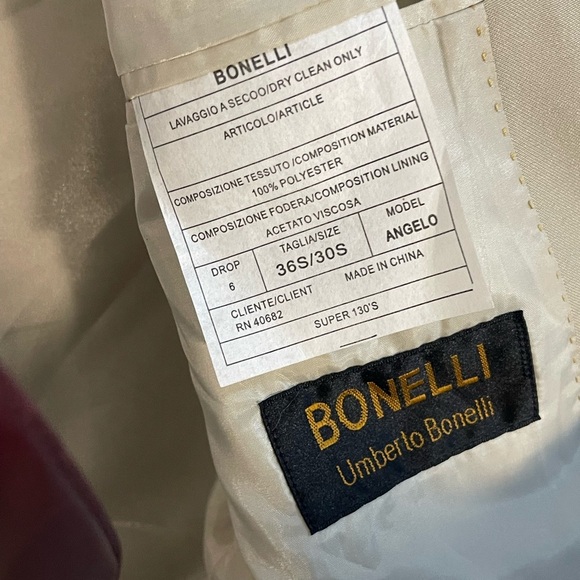 Men's Classic Tan Blazer - Picture 4 of 9